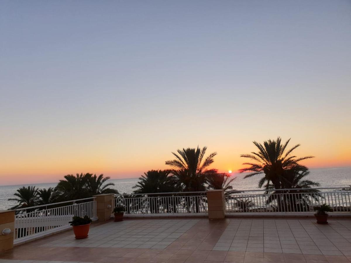 Sea Base Holiday Apartments Klorakas Bagian luar foto
