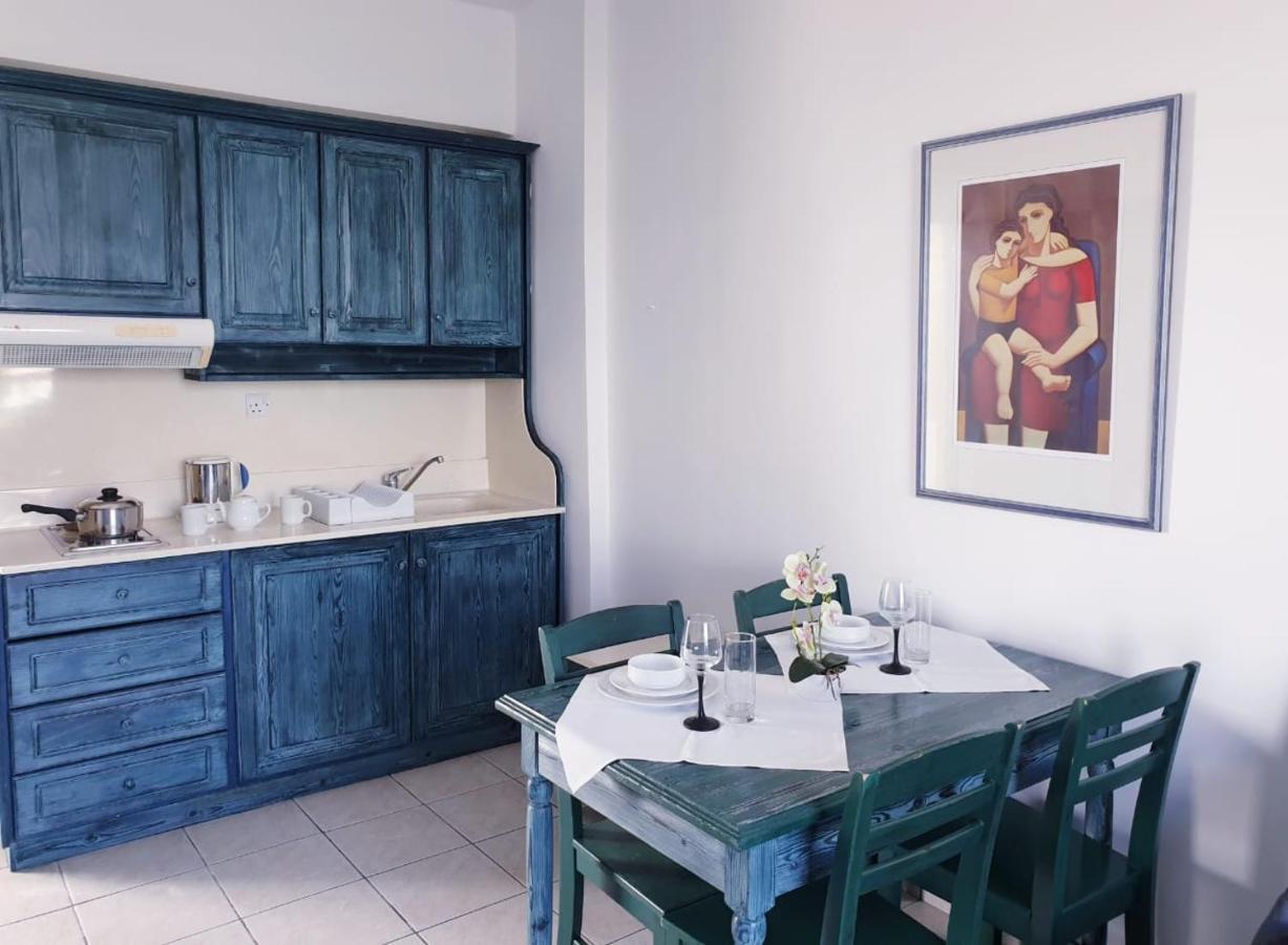 Sea Base Holiday Apartments Klorakas Bagian luar foto